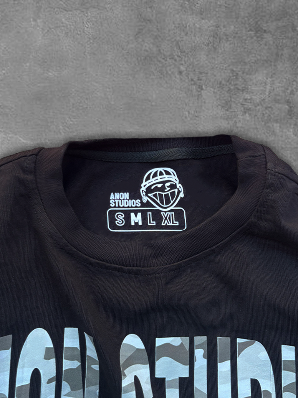BOXY BLACK TEE